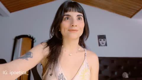 IG ipoetica  online show from 12/19/24, 08:13