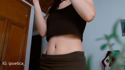 IG ipoetica  online show from 01/15/25, 03:07