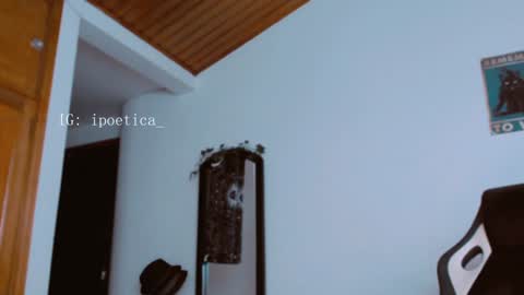 IG ipoetica  online show from 02/04/25, 12:00