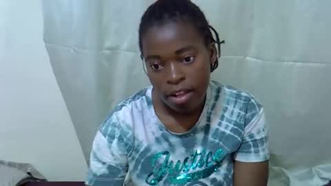 Snapshot of pointy_bloomy chatting on 02/23/26, 11:40 Bloomer online show from 02/23/26, 11:40