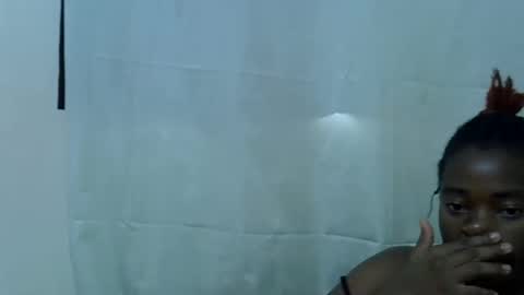 Snapshot of pointy_bloomy chatting on 02/24/26, 09:51 Bloomer online show from 02/24/26, 09:51