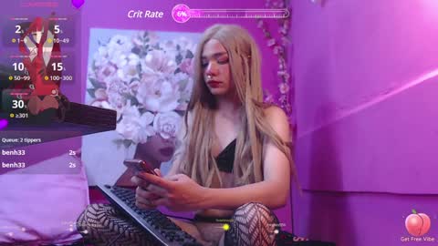  Luna  online show from 12/07/24, 11:51