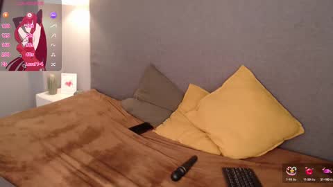  Luna  online show from 03/10/25, 03:52