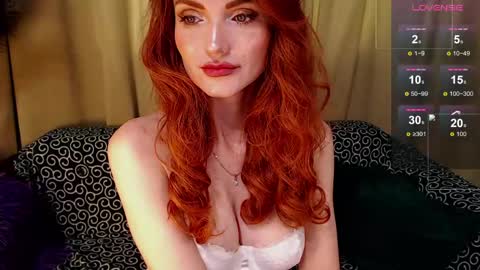Snapshot of poison_eva_ chatting on 05/13/26, 03:26 Poison Eva online show from 05/13/26, 03:26