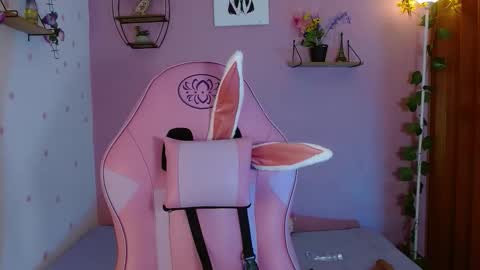 poison_liv online show from 11/29/25, 01:58