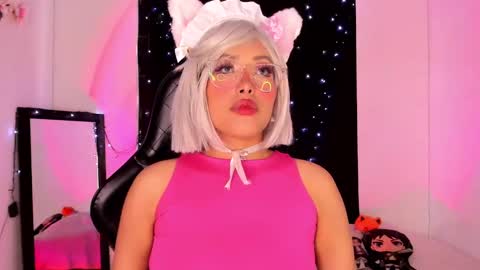 Willow                      Hours 12pm to 630pm Colombian time FRIDAY AND SUNDAY FREE DAYS online show from 01/19/25, 05:18