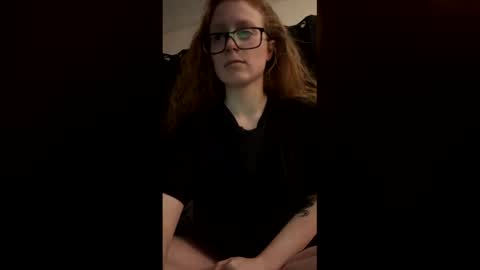 Snapshot of poisonivyy95 chatting on 03/14/26, 02:28 poisonivyy95 online show from 03/14/26, 02:28