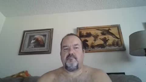 Snapshot of polarisman74 chatting on 11/09/25, 06:50 polarisman74 online show from 11/09/25, 06:50
