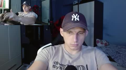 Poliglot online show from 10/04/25, 12:58