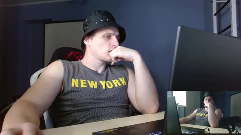 Poliglotjoe2 online show from 02/17/26, 09:32