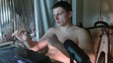 Poliglotjoe2 online show from 05/25/26, 01:55