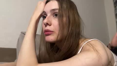 polinamiler online show from 10/19/25, 12:28