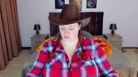 Snapshot of polinasallivan chatting on 01/29/25, 01:49 Polina online show from 01/29/25, 01:49