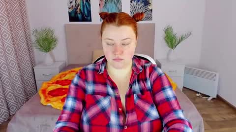 Snapshot of polinasallivan chatting on 01/30/25, 08:43 Polina online show from 01/30/25, 08:43