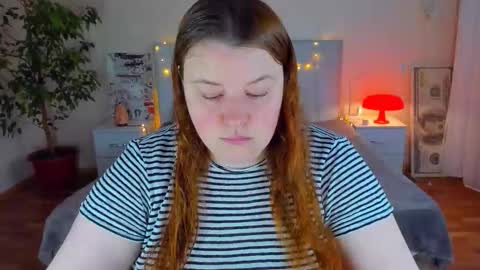 Snapshot of polinasallivan chatting on 04/05/26, 02:25 Polina online show from 04/05/26, 02:25