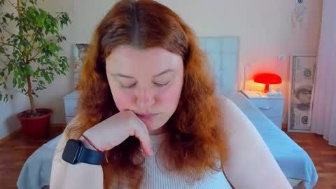 Snapshot of polinasallivan chatting on 05/15/26, 02:46 Polina online show from 05/15/26, 02:46