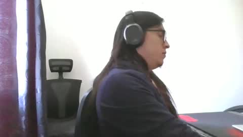 Snapshot of polla322 chatting on 01/13/25, 04:51 Diego online show from 01/13/25, 04:51