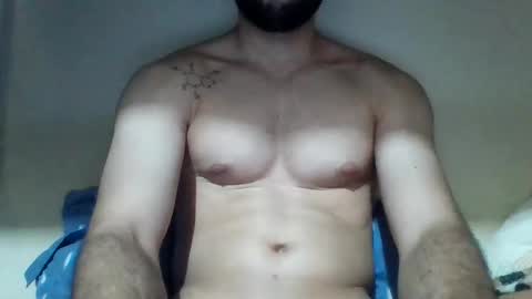 Snapshot of pollaa_19 chatting on 10/31/25, 08:15 pollaa_19 online show from 10/31/25, 08:15