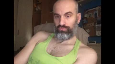 Snapshot of pollito1985 chatting on 01/18/25, 01:29 DIEGO O DIEGUITO online show from 01/18/25, 01:29