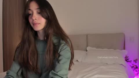 Snapshot of polly_____ chatting on 10/10/25, 09:47 Polly online show from 10/10/25, 09:47