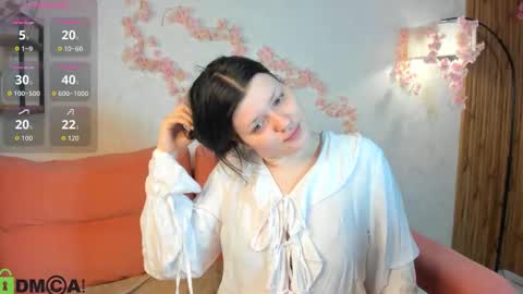 Snapshot of polly__mayer chatting on 09/18/25, 12:12 Polly online show from 09/18/25, 12:12