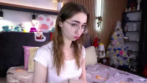 Polly online show from 11/29/25, 07:22