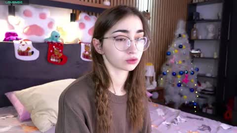 Polly online show from 11/30/25, 07:56