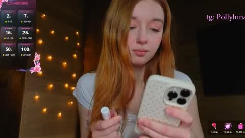 Snapshot of polly_luna chatting on 04/25/26, 01:41 Polly online show from 04/25/26, 01:41