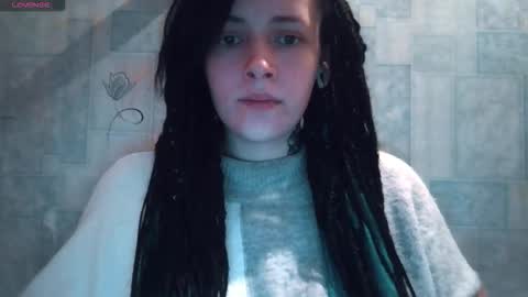 Polly online show from 12/14/25, 06:23