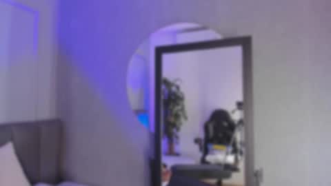 Snapshot of pollybabe_ chatting on 10/30/25, 10:38 POLLY online show from 10/30/25, 10:38