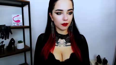 Polly online show from 12/07/24, 02:09