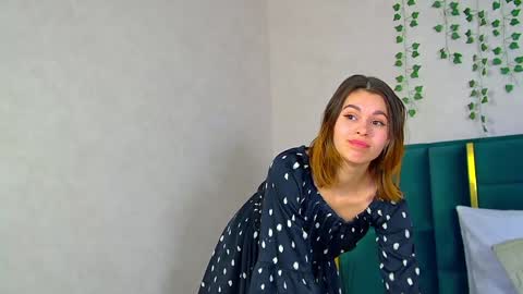 Polly online show from 01/24/25, 11:45