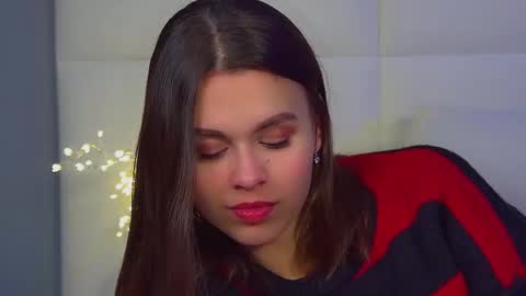 Snapshot of pollylanders chatting on 03/05/26, 06:48 Polly online show from 03/05/26, 06:48