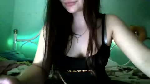 Snapshot of polykrovka88 chatting on 06/12/26, 09:03 polykrovka88 online show from 06/12/26, 09:03