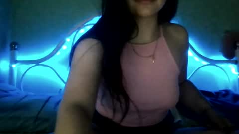 Snapshot of polykrovka88 chatting on 06/21/26, 09:39 polykrovka88 online show from 06/21/26, 09:39