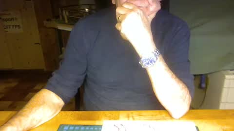 pomme1949 online show from 12/31/24, 10:48