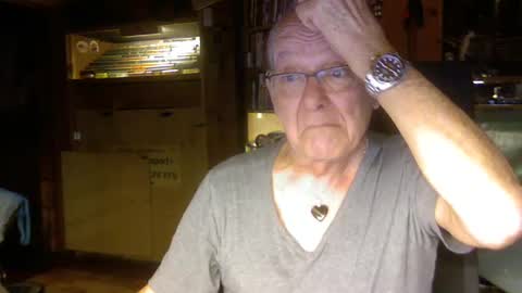 pomme1949 online show from 03/03/25, 01:42