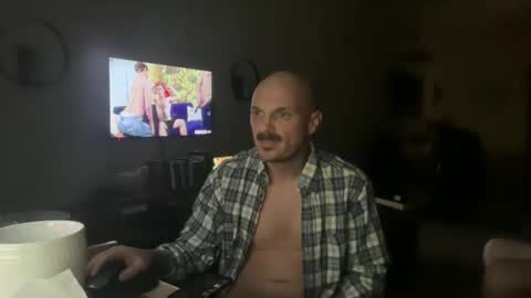 Snapshot of pompous_pirate chatting on 02/14/26, 11:29 Pompous Pirates online show from 02/14/26, 11:29