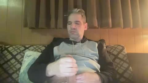 Snapshot of ponchynyc chatting on 02/14/25, 11:10 PONCH online show from 02/14/25, 11:10