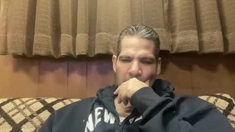 Snapshot of ponchynyc chatting on 02/19/25, 05:38 PONCH online show from 02/19/25, 05:38