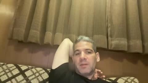 Snapshot of ponchynyc chatting on 10/07/25, 05:04 PONCH online show from 10/07/25, 05:04