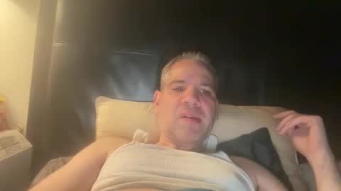 Snapshot of ponchynyc chatting on 11/24/25, 12:54 PONCH online show from 11/24/25, 12:54