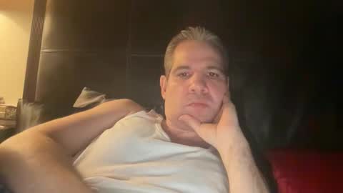 Snapshot of ponchynyc chatting on 01/12/26, 12:16 PONCH online show from 01/12/26, 12:16