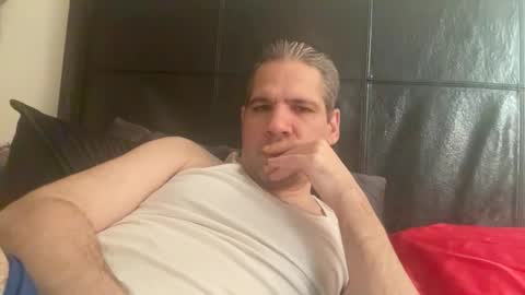 Snapshot of ponchynyc chatting on 01/12/26, 08:14 PONCH online show from 01/12/26, 08:14