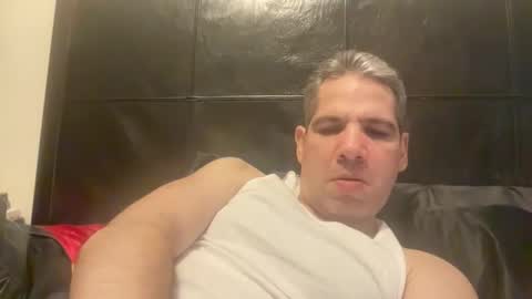 Snapshot of ponchynyc chatting on 02/10/26, 08:57 PONCH online show from 02/10/26, 08:57