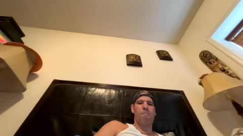 Snapshot of ponchynyc chatting on 08/03/26, 03:16 PONCH online show from 08/03/26, 03:16