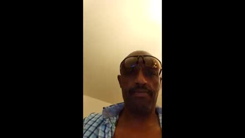 Phil online show from 05/31/26, 04:42