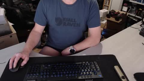 Snapshot of poodledude chatting on 03/01/26, 05:26 Dave online show from 03/01/26, 05:26