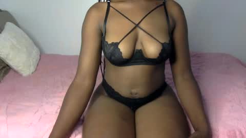 Snapshot of pookietalie23 chatting on 07/13/26, 12:57 pookie online show from 07/13/26, 12:57