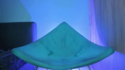 Snapshot of pool_baker_ chatting on 01/16/25, 08:22 johnatan online show from 01/16/25, 08:22